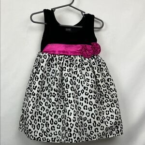 Holiday Editions Black white Animal Print dress velvet top EUC size 24 months